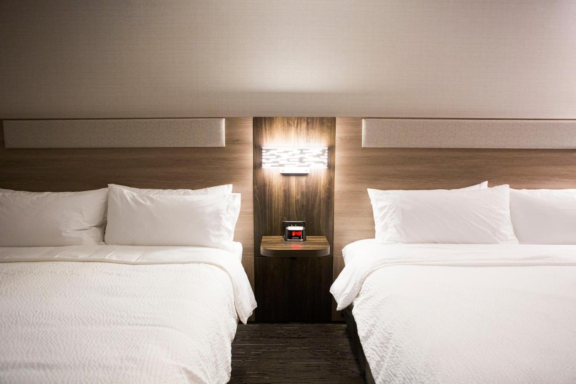 Holiday Inn Express & Suites Prince Albert - South By Ihg Екстериор снимка